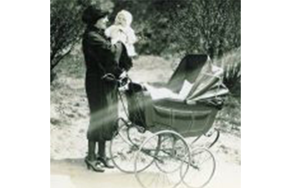 baby stroller history 1 1