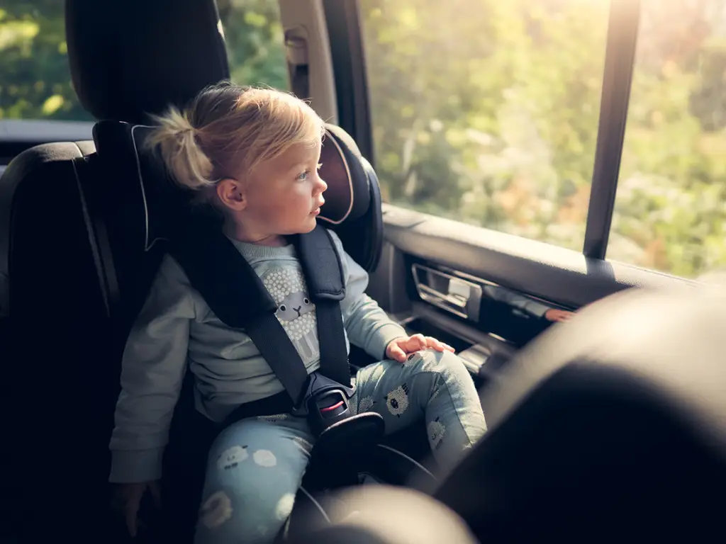 Choosing High Back Booster Seat for Your Kid
